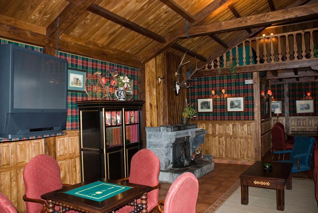 Hotel Presa Riaño Eksteriør billede