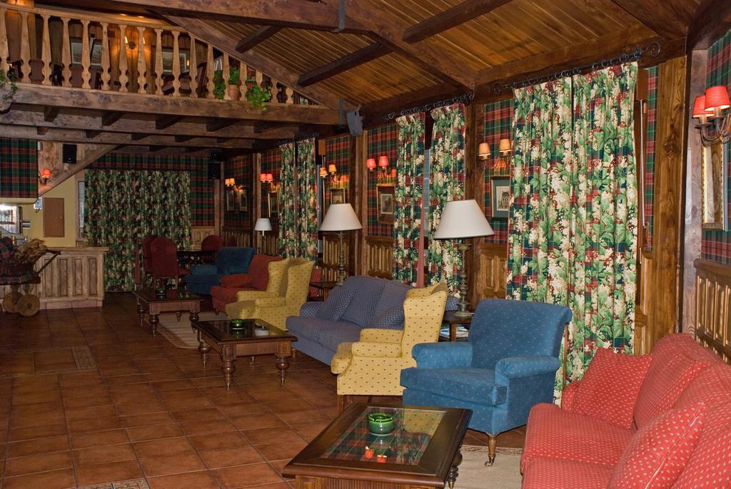 Hotel Presa Riaño Eksteriør billede