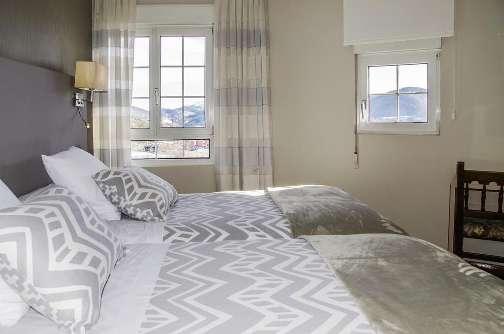Hotel Presa Riaño Eksteriør billede
