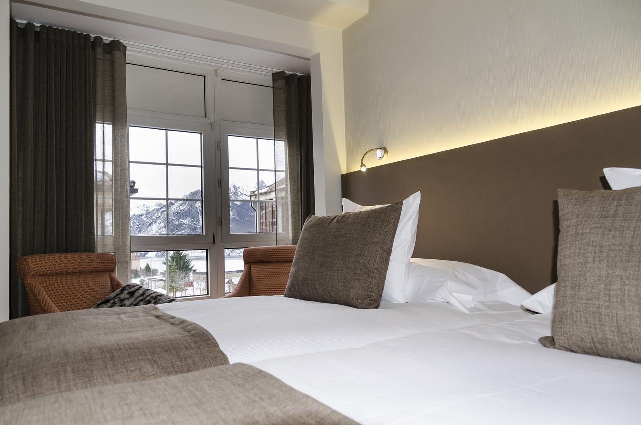Hotel Presa Riaño Eksteriør billede
